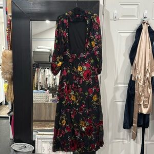 This dress is brand new bought it to wear for a wedding and it’s too small